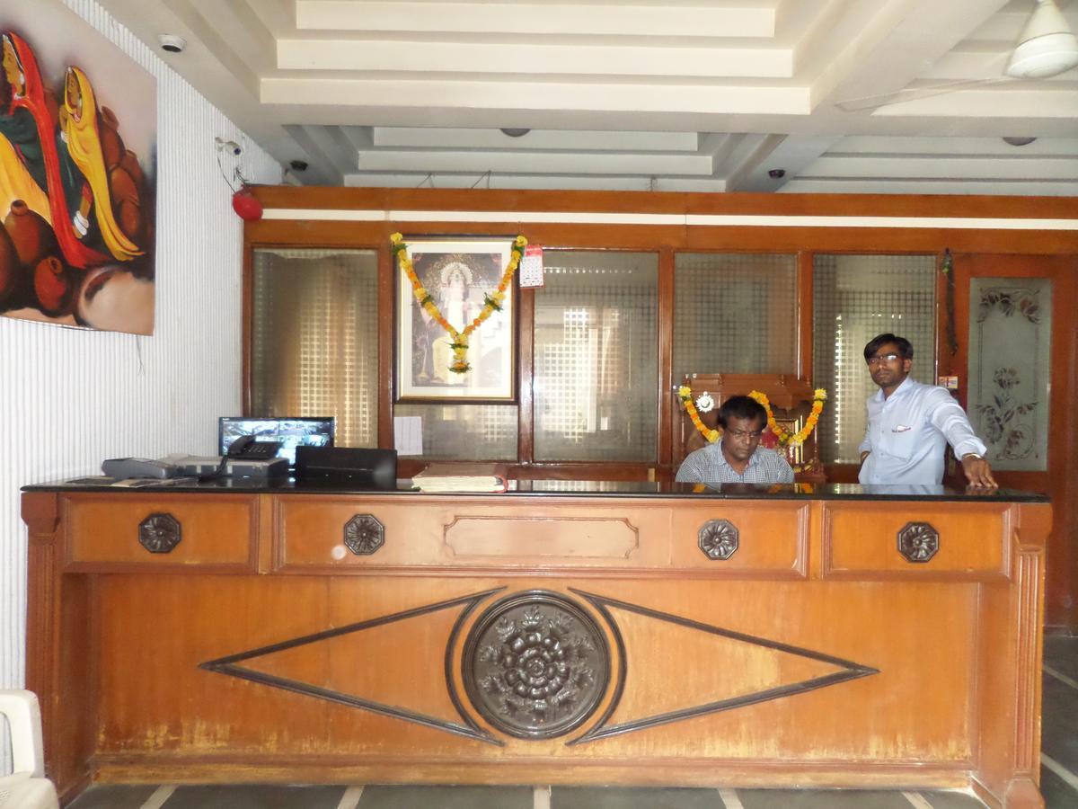 Hotel Ayodhya Nashik Exterior foto